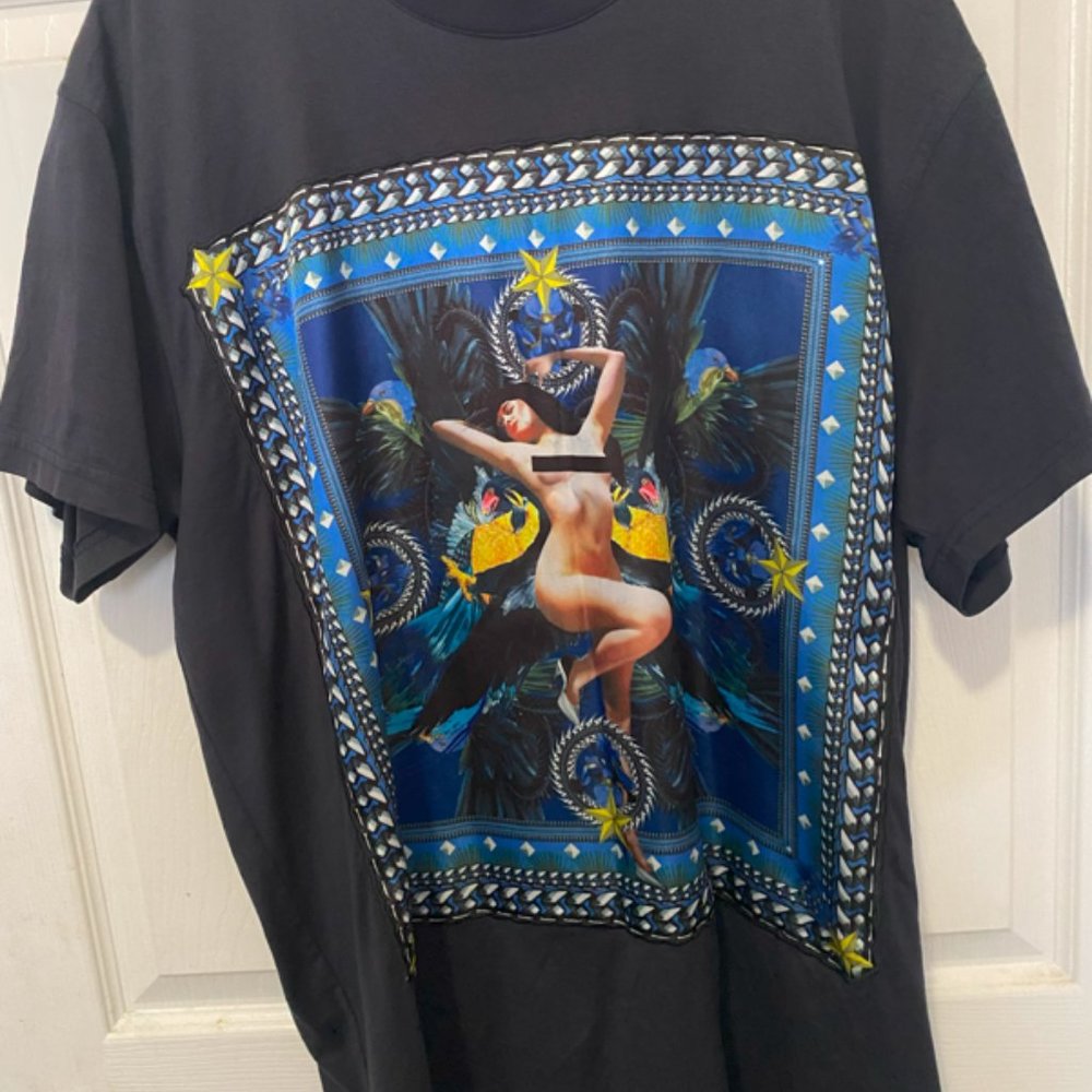 Givenchy short sleeves pocket girl RARE